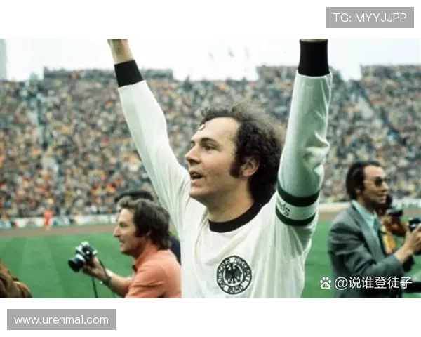 足球巨星离世引发全球哀悼他的传奇生涯永载史册 足球巨星离世引发全球哀悼他的传奇生涯永载史册