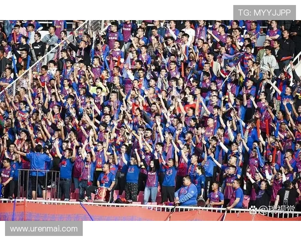 足球明星表演赛盛典即将开启球迷狂欢与偶像同场竞技的精彩时刻 足球明星表演赛盛典即将开启球迷狂欢与偶像同场竞技的精彩时刻