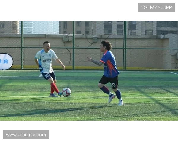 杭州足球队中路突破战术解析与实战应用探讨